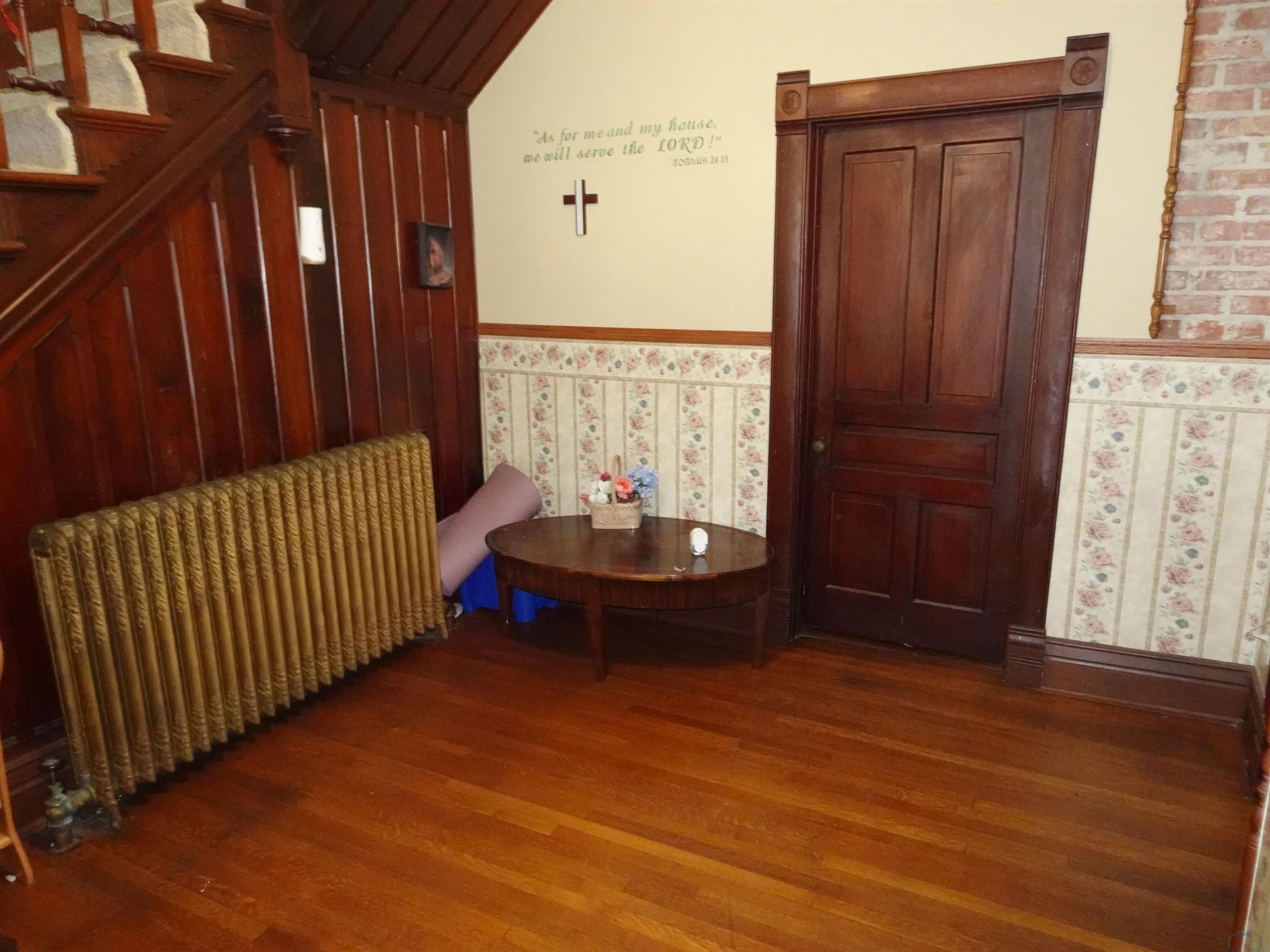 711 7th Street Sheldon, IA 51201 - Photo 5 of 28 Gallery Image 5