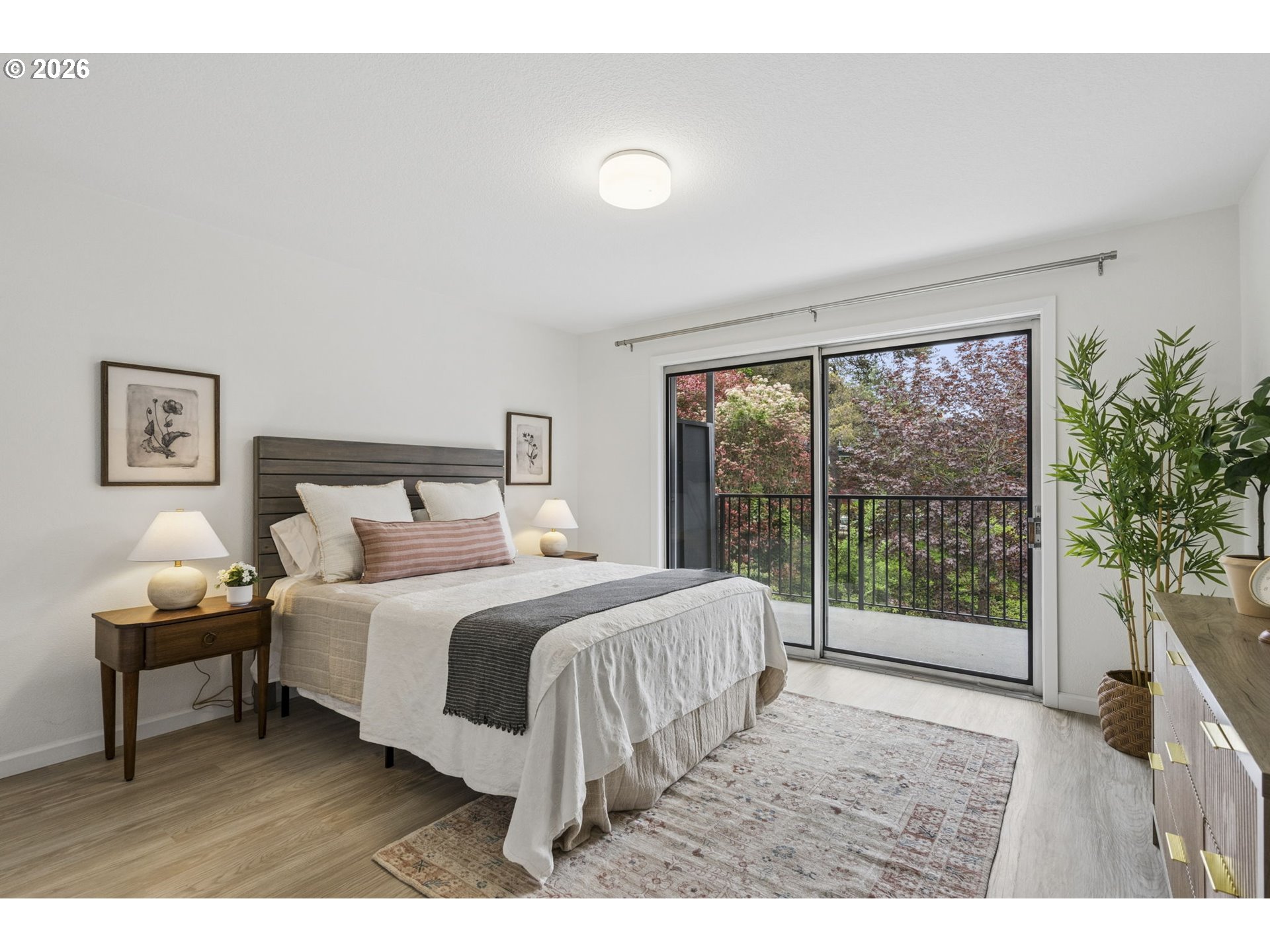 200 Southwest Burnham Road, Unit 303 Lake Oswego, OR 97034 - Photo 13 of 32