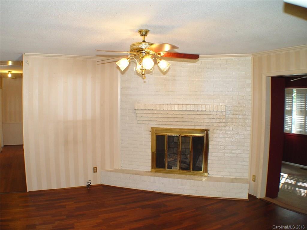 2300 Rama Road Charlotte, NC 28212 - Photo 3 of 18 Gallery Image 3