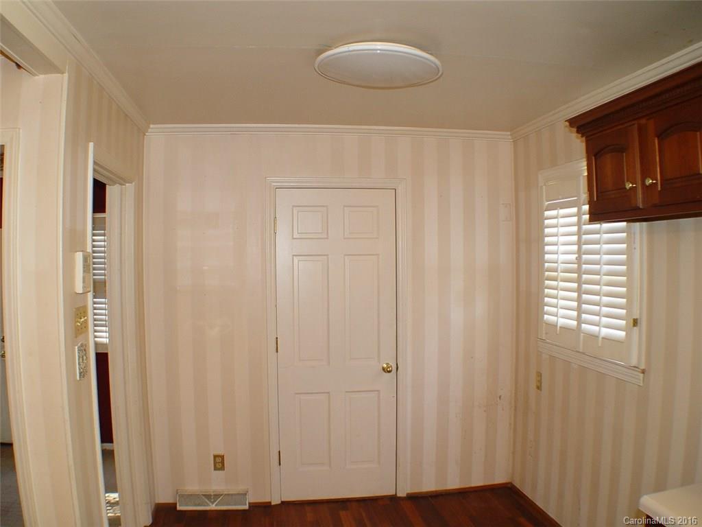 2300 Rama Road Charlotte, NC 28212 - Photo 6 of 18 Gallery Image 6