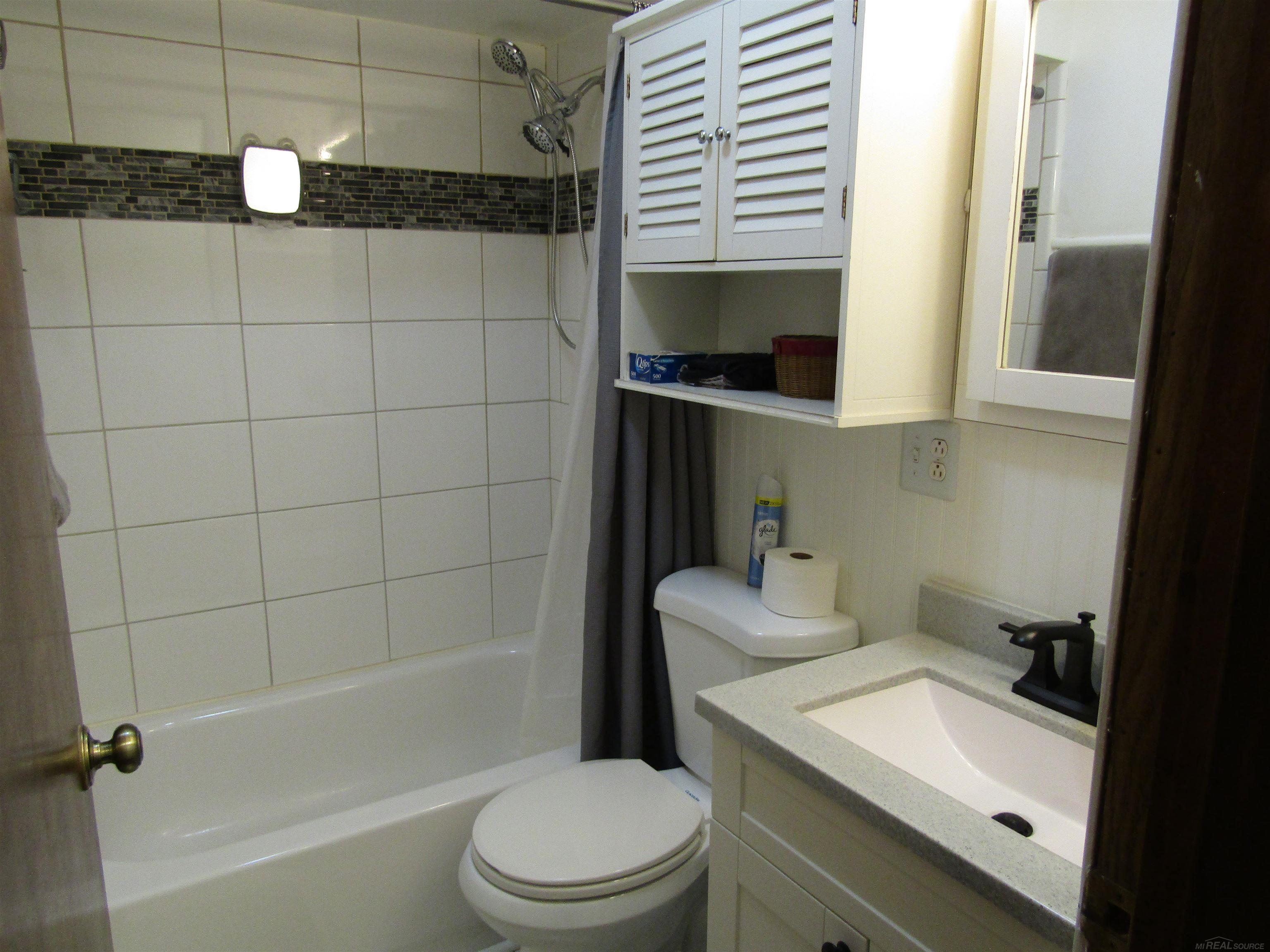3465 W Road Metamora, MI 48455 - Photo 14 of 46