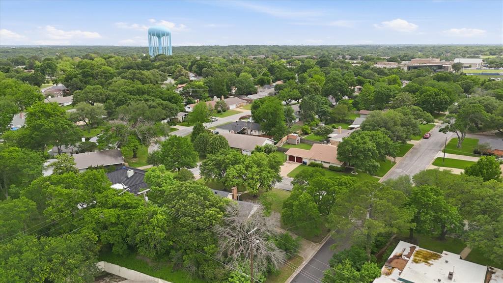 701 Raintree Road Fort Worth, TX 76103 - Photo 25 of 26 Ariel