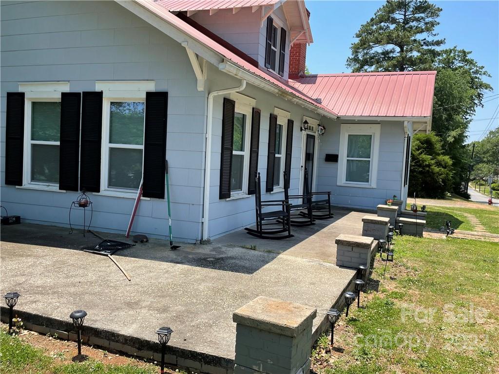 403 White Store Road Wadesboro, NC 28170 - Photo 4 of 11 Gallery Image 4