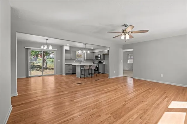 $335,000 | 7401 North Central Street, Kansas City, MO 64118