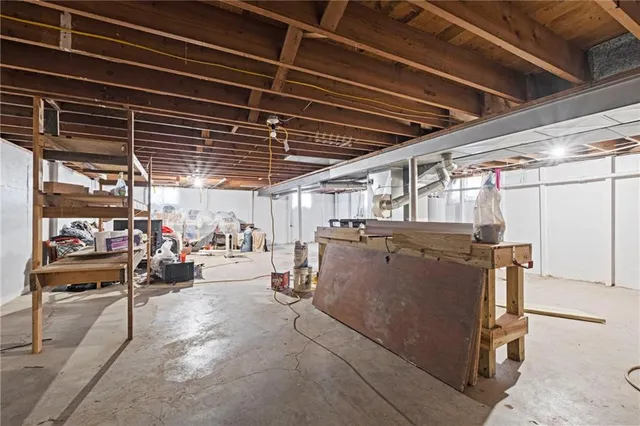 $335,000 | 7401 North Central Street, Kansas City, MO 64118