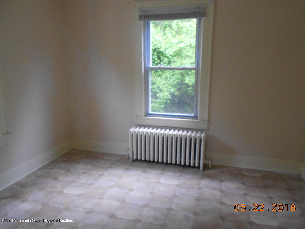 164 Tennent Road Morganville, NJ 07751 - Photo 4 of 8 DSCN1997