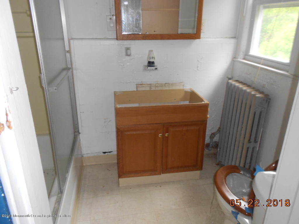 164 Tennent Road Morganville, NJ 07751 - Photo 5 of 8 DSCN2001
