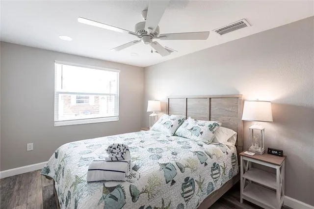 $8,000 | 6020 Midnight Pass Road, Unit 41, Sarasota, FL 34242