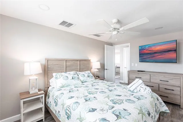 $8,000 | 6020 Midnight Pass Road, Unit 41, Sarasota, FL 34242