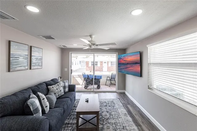 $8,000 | 6020 Midnight Pass Road, Unit 41, Sarasota, FL 34242