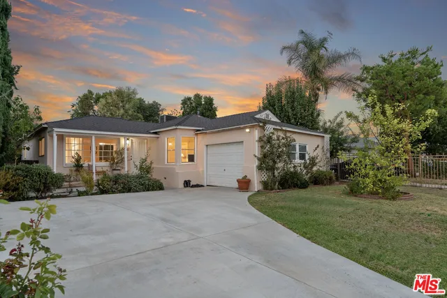$825,000 | 19427 Lemay Street, Reseda, CA 91335