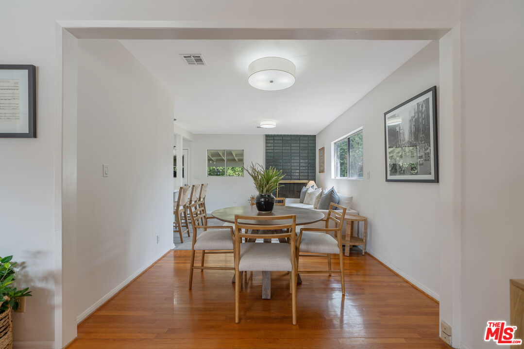 19427 Lemay Street Reseda, CA 91335 - Photo 13 of 28