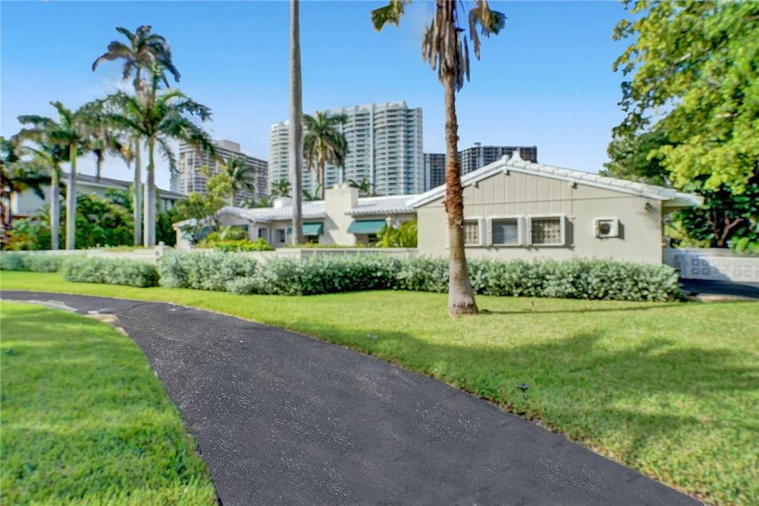 393 Centre Island North Miami Beach, FL 33160 - Photo 23 of 51 Photo 23