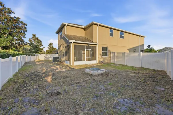 $360,000 | 13941 Lugano Court, Hudson, FL 34669