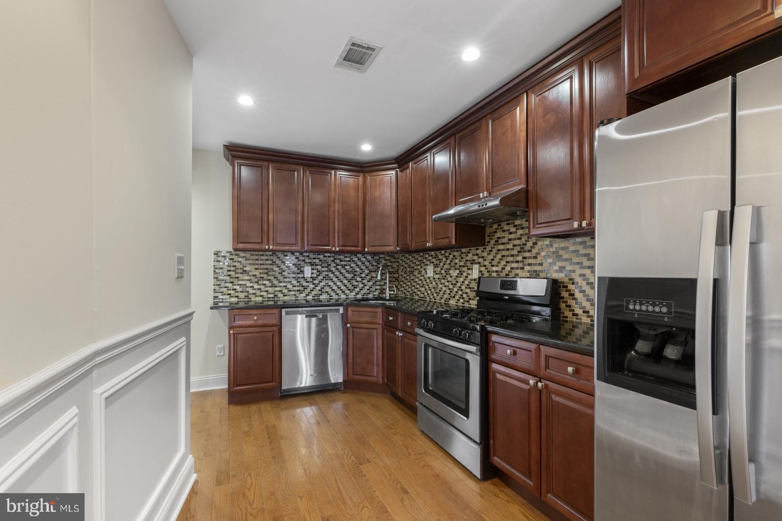 1523 Ellsworth Street, Unit 3 Philadelphia, PA 19146 - Photo 2 of 16