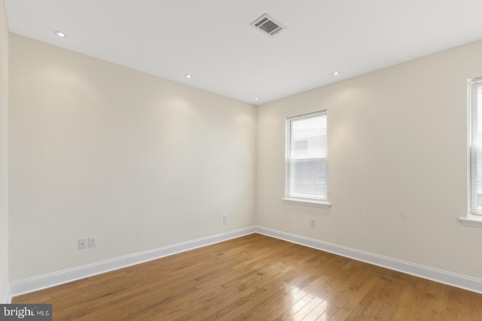 1523 Ellsworth Street, Unit 3 Philadelphia, PA 19146 - Photo 8 of 16