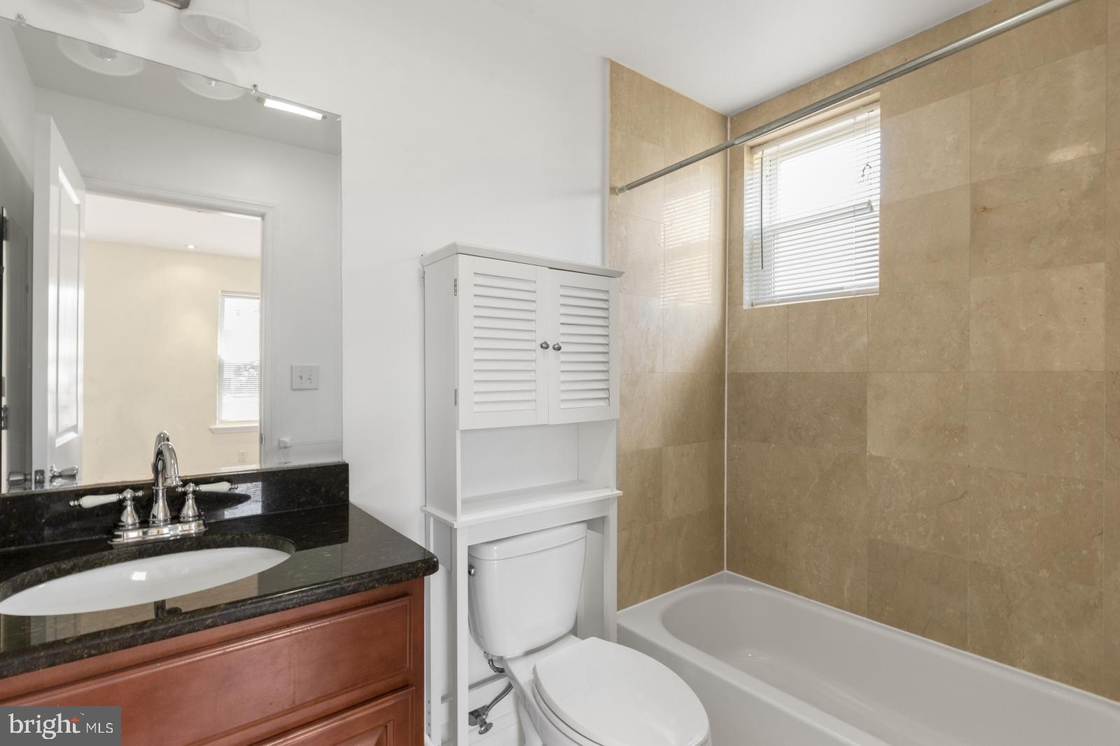 1523 Ellsworth Street, Unit 3 Philadelphia, PA 19146 - Photo 9 of 16