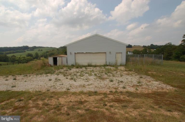 4250 Rinehart Road Westminster, MD 21158 - Photo 18 of 23 Garage 2
