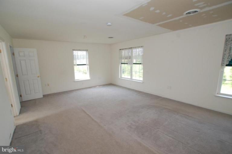 4250 Rinehart Road Westminster, MD 21158 - Photo 10 of 23 Master Bedroom