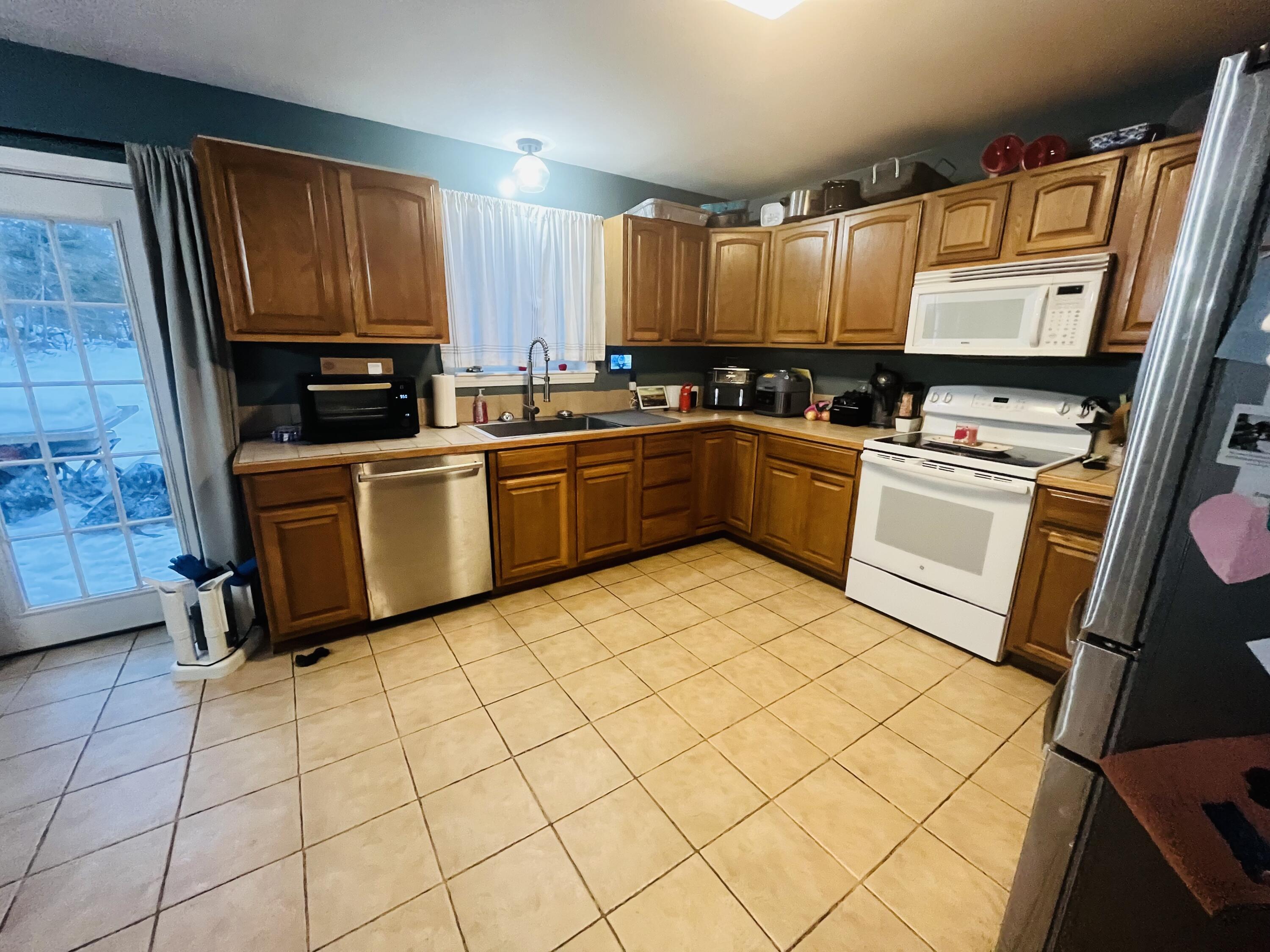 59 Dyer Road Carmel, ME 04419 - Photo 8 of 26 IMG-2705