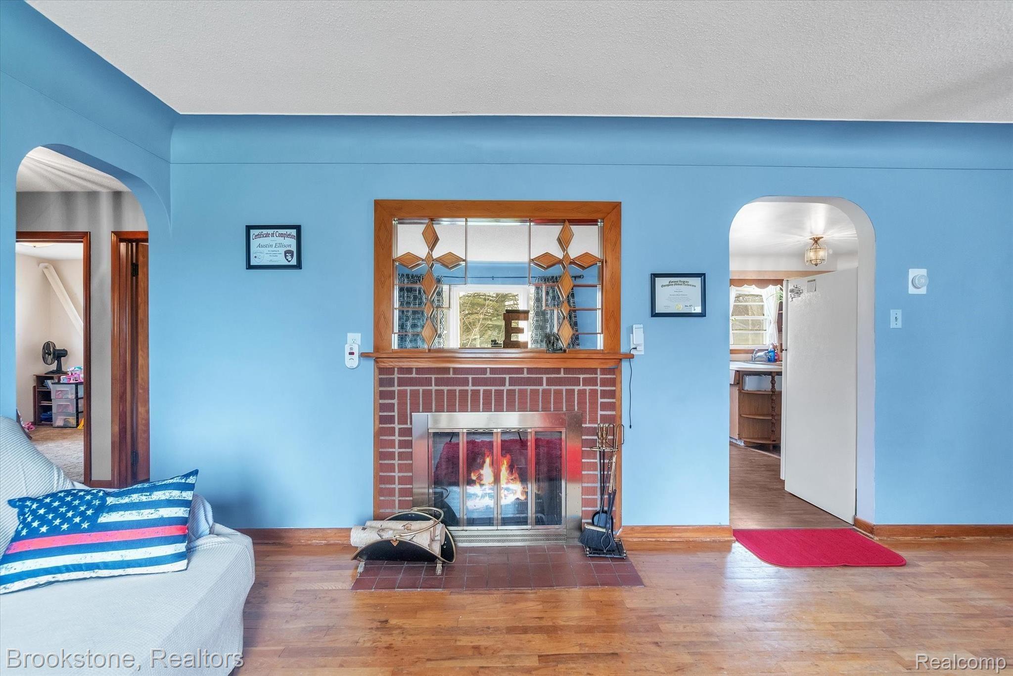 7125 Neff Road Mount Morris, MI 48458 - Photo 9 of 37 09-7125-Neff-Rd-WindowStill-Real-Estate-Photography-9.jpg
