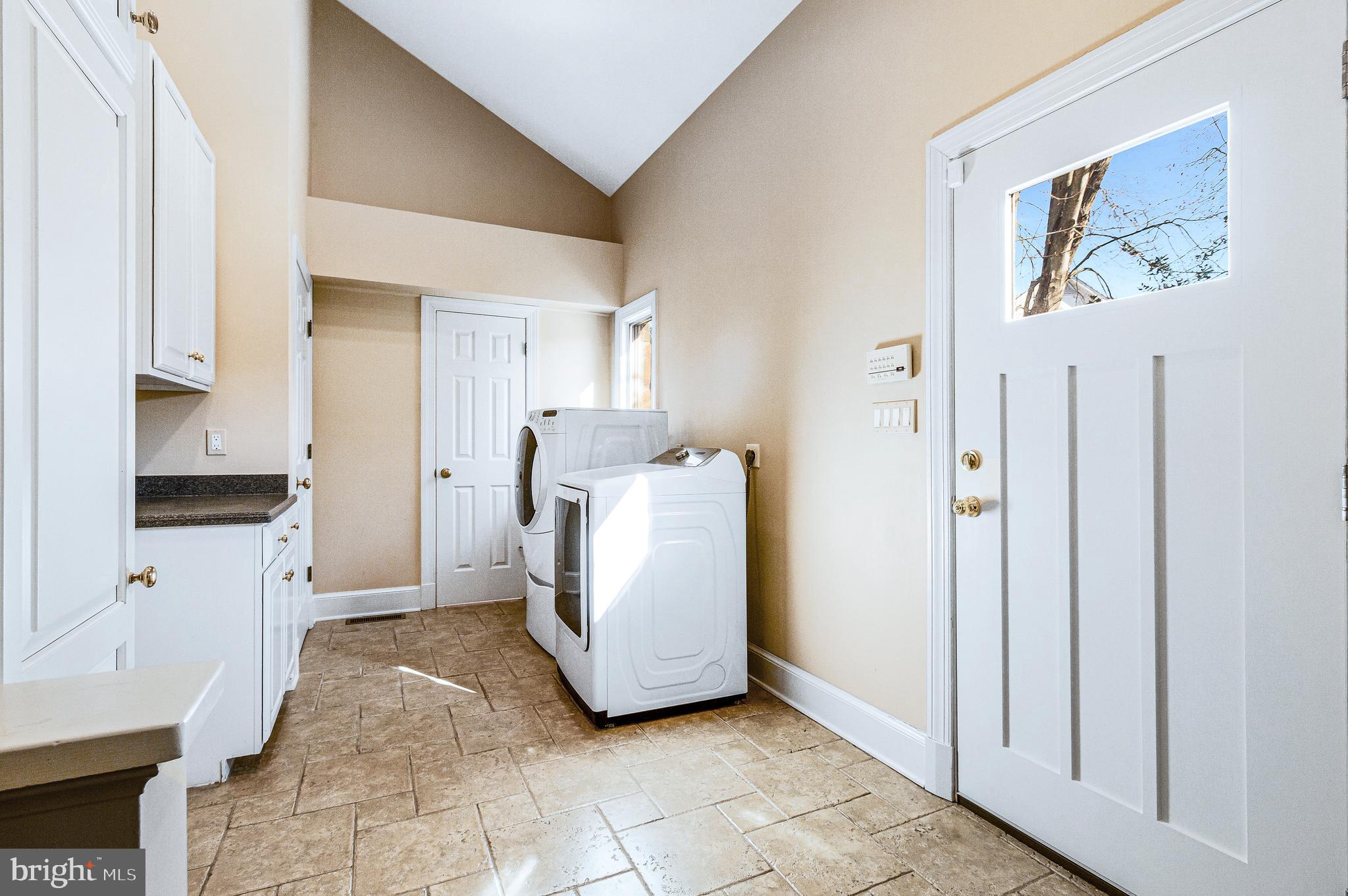 938 Douglass Drive McLean, VA 22101 - Photo 36 of 105