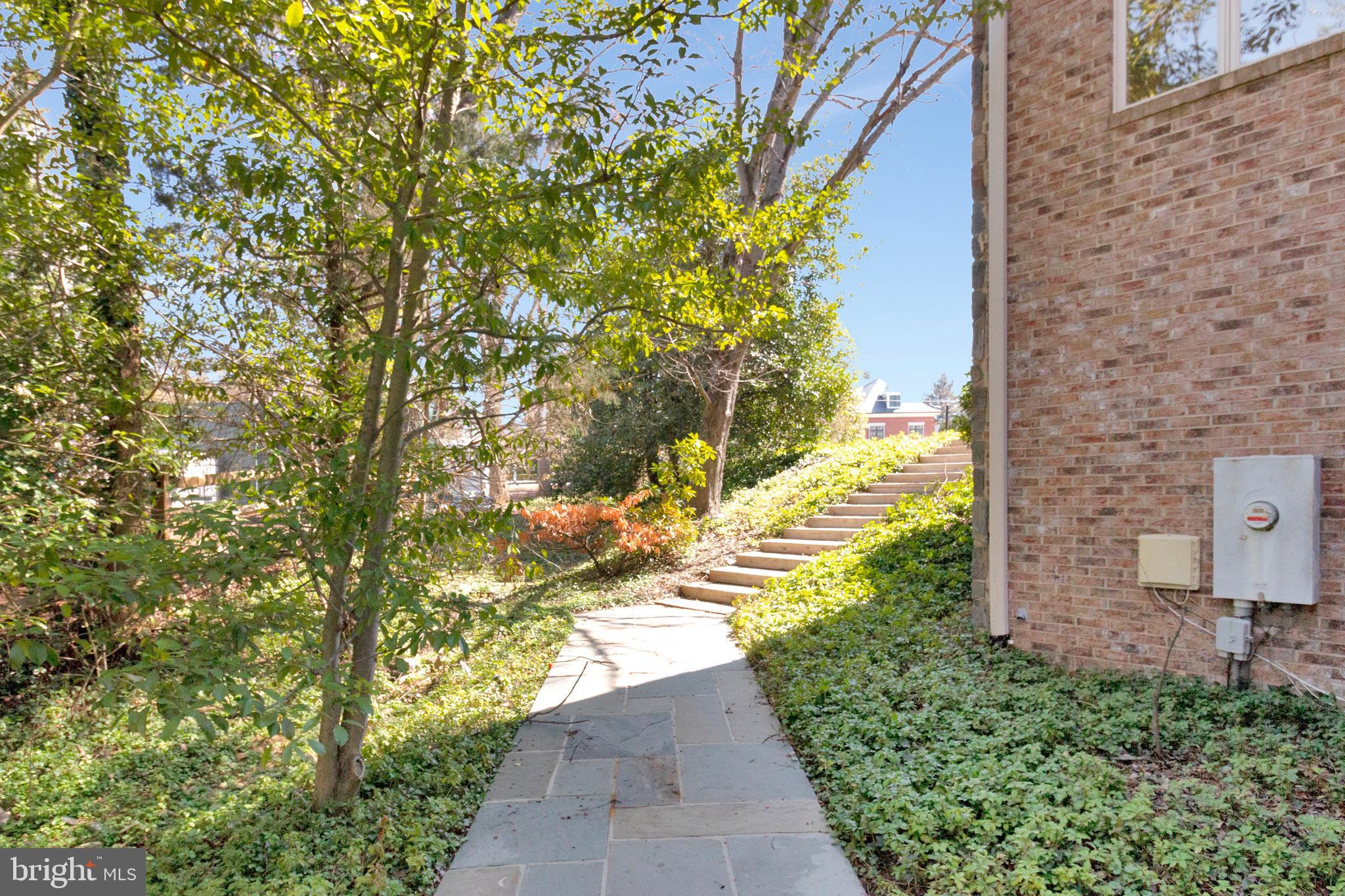 938 Douglass Drive McLean, VA 22101 - Photo 96 of 105