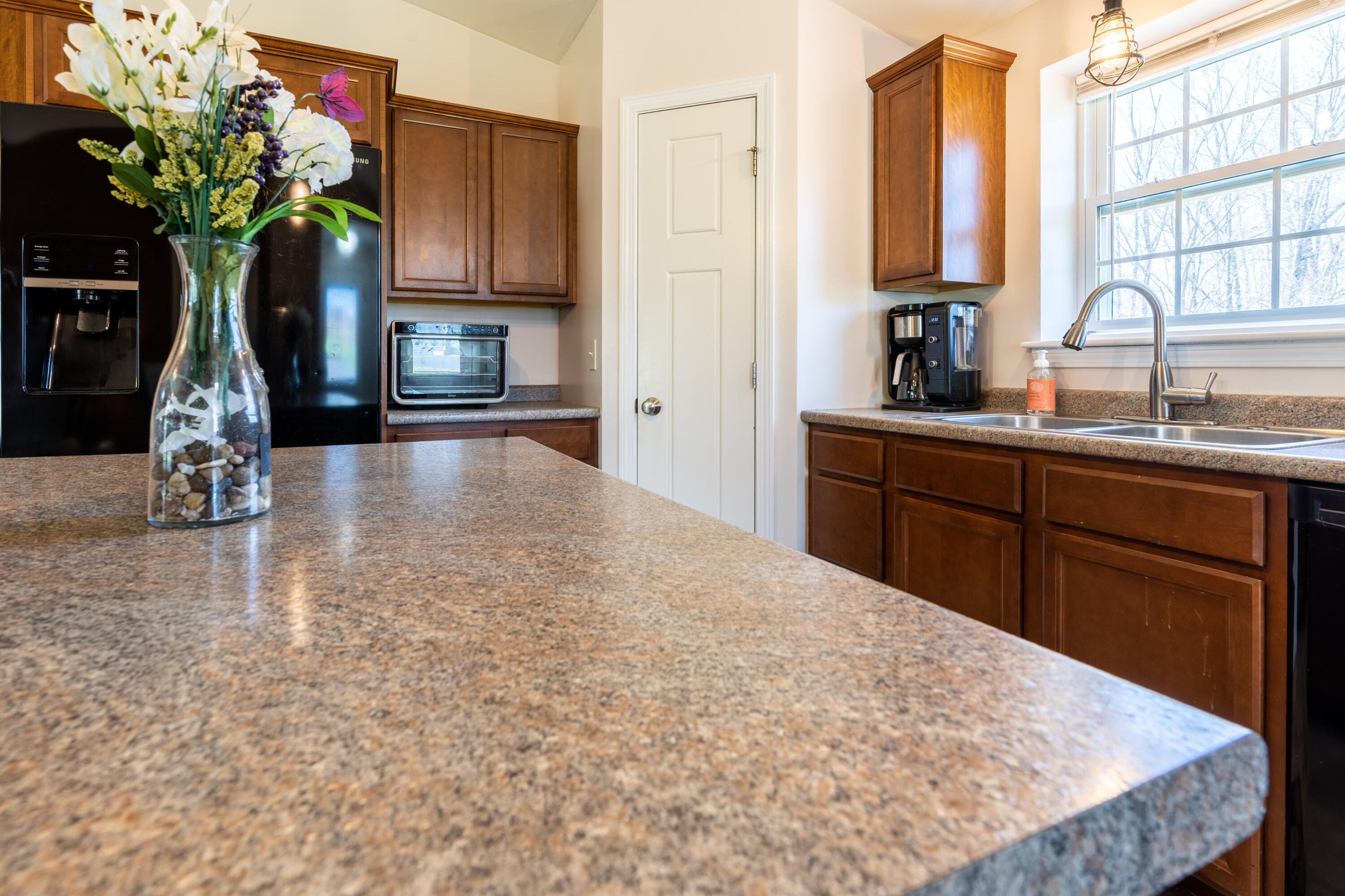 201 Bauneg Beg Road Sanford, ME 04073 - Photo 11 of 28 DSC05221-HDR