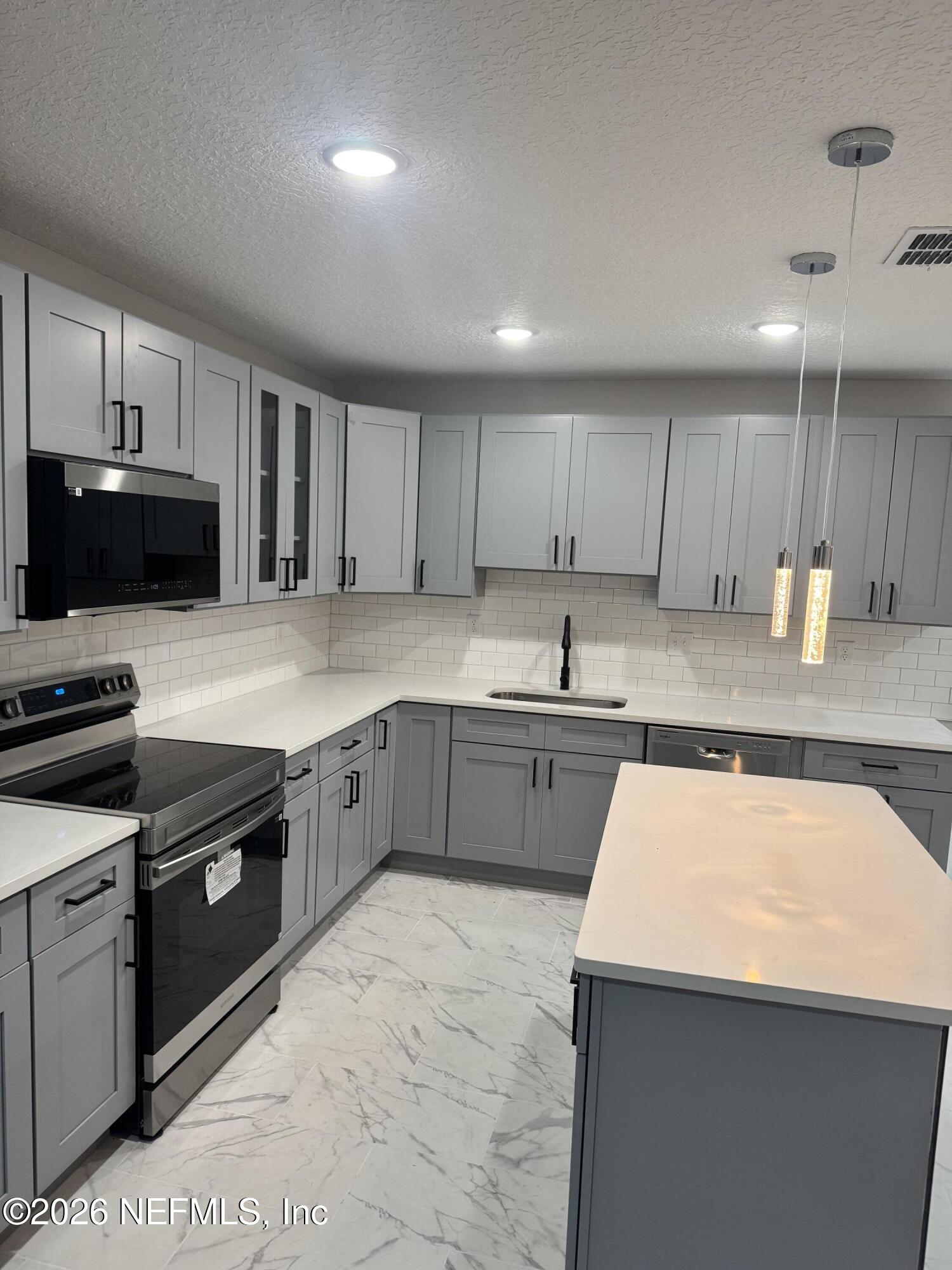 1718 Cornell Road Jacksonville, FL 32207 - Photo 19 of 41 IMG_2549