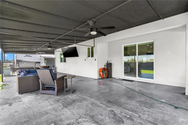 $3,800 | 30775 Southwest 158 Path, Unit A, Homestead, FL 33033