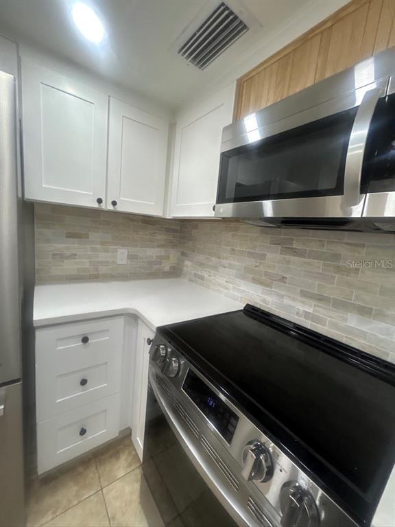 4901 Onyx Lane, Unit 102 New Port Richey, FL 34652 - Photo 4 of 13