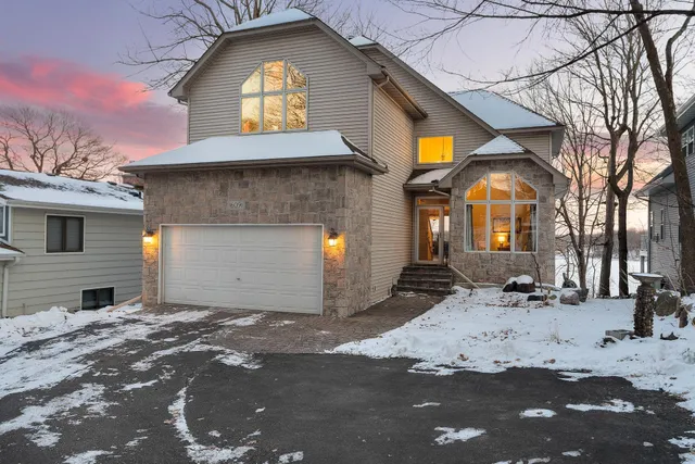 $999,900 | 16091 Northwood Road Northwest, Prior Lake, MN 55372
