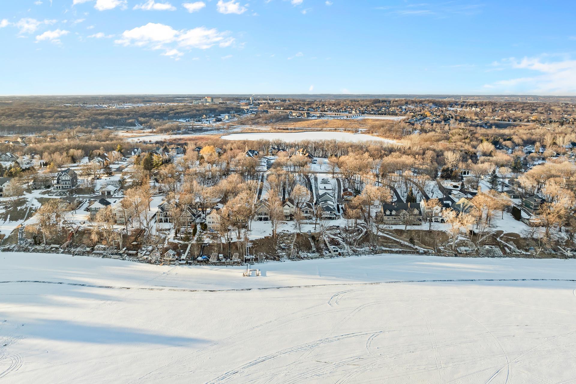 16091 Northwood Road Northwest Prior Lake, MN 55372 - Photo 4 of 83