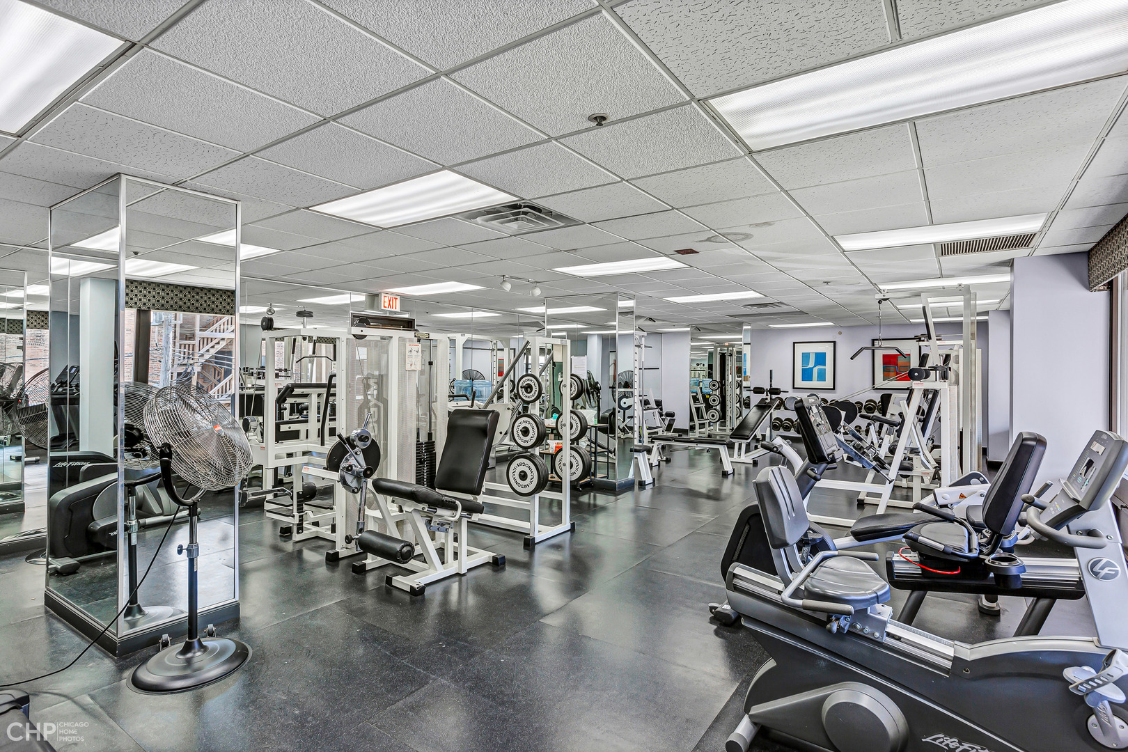 5320 North Sheridan Road, Unit 2002 Chicago, IL 60640 - Photo 50 of 57 a view of a room with gym equipment