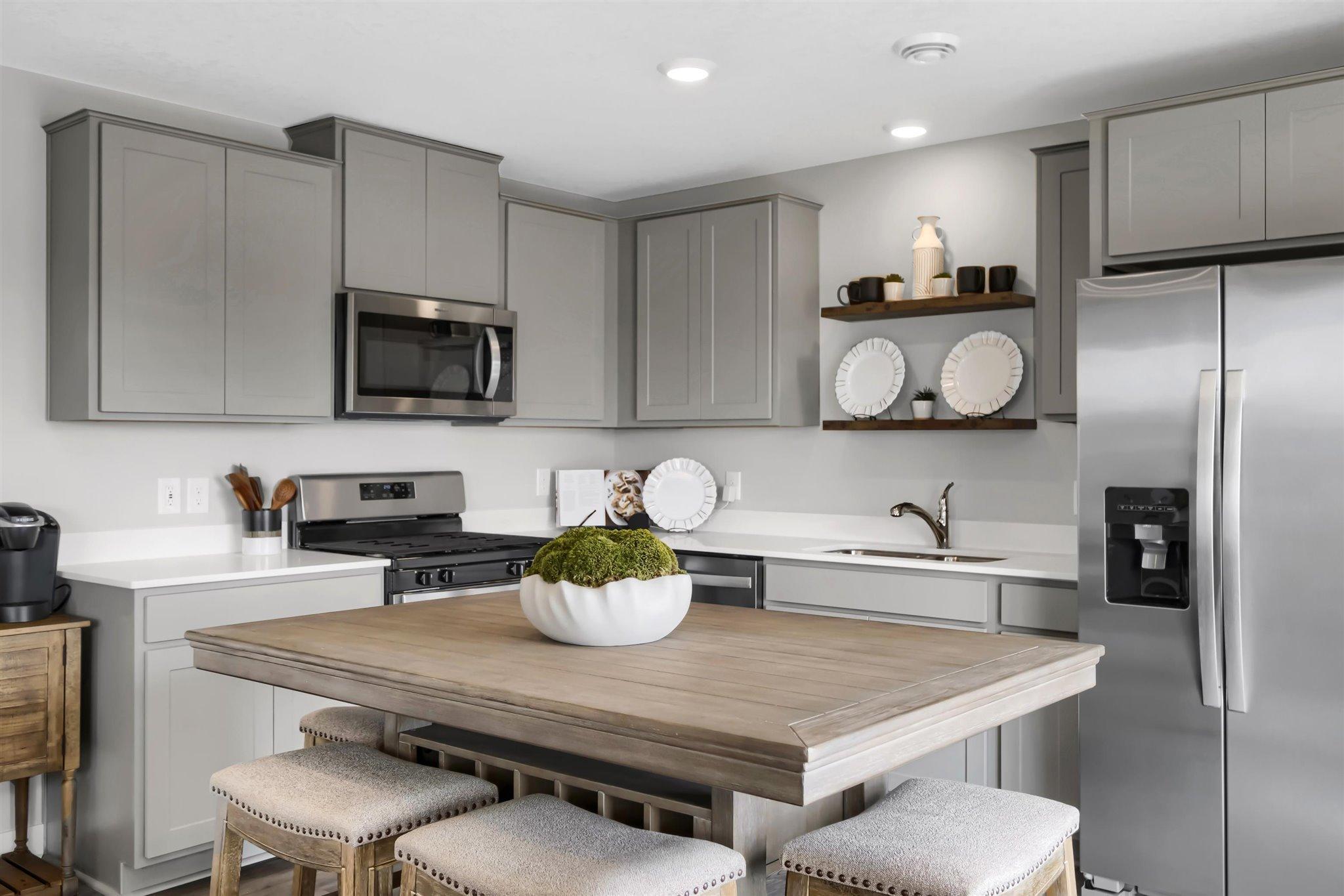 2155 Clearwater Terrace Shakopee, MN 55379 - Photo 8 of 46