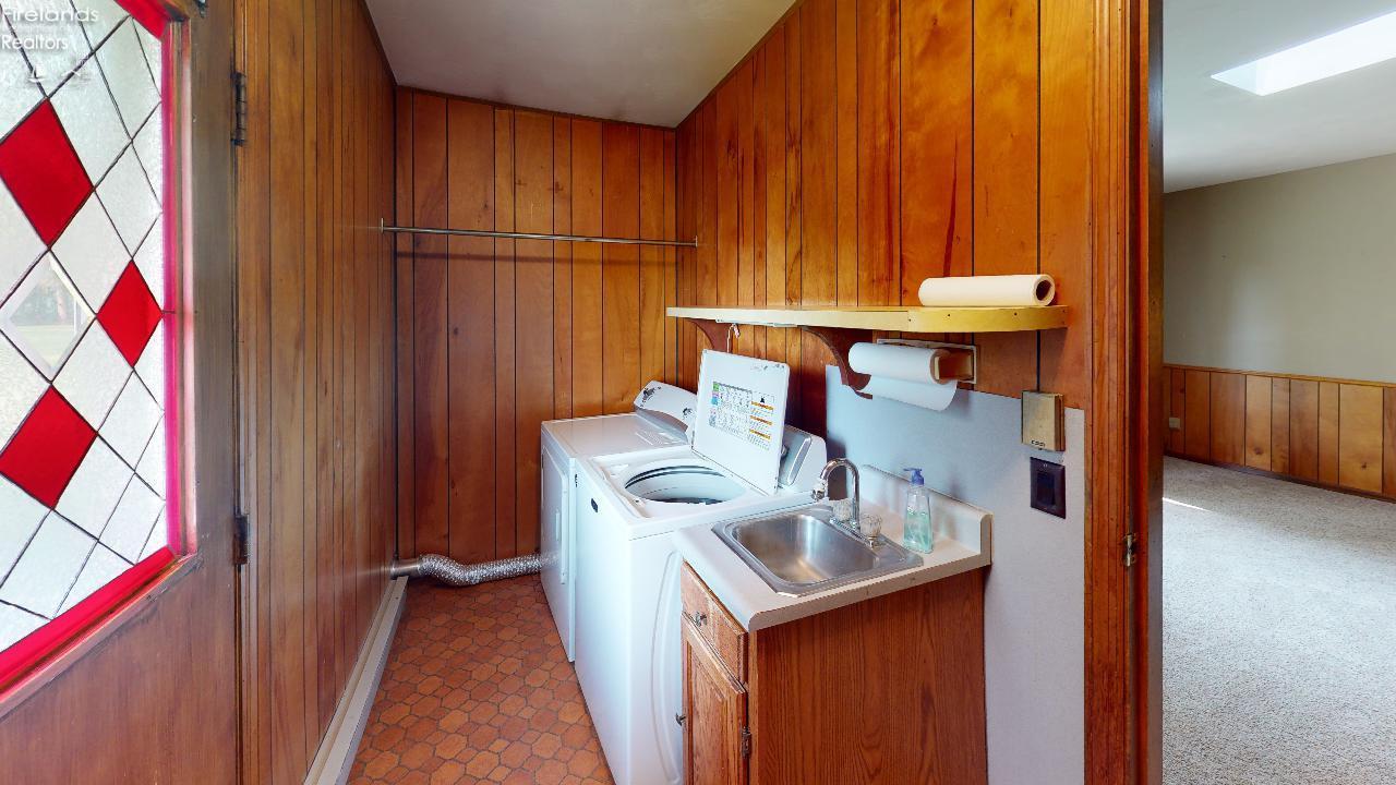 1600 Smith Road Fremont, OH 43420 - Photo 13 of 21 Gallery Image 13