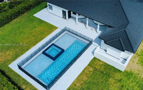 $1,725,000 | 19880 Southwest 134th Avenue, Miami, FL 33177