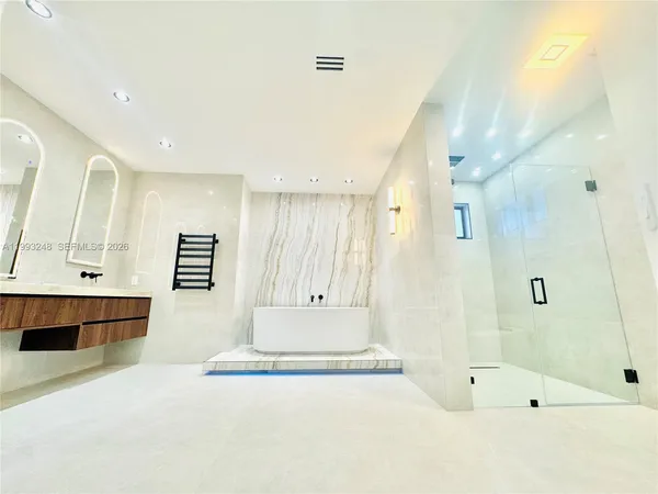 $1,750,000 | 19880 Southwest 134th Avenue, Miami, FL 33177