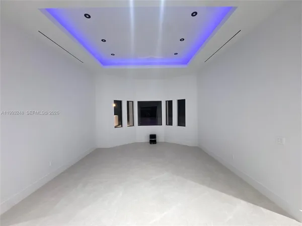 $1,750,000 | 19880 Southwest 134th Avenue, Miami, FL 33177