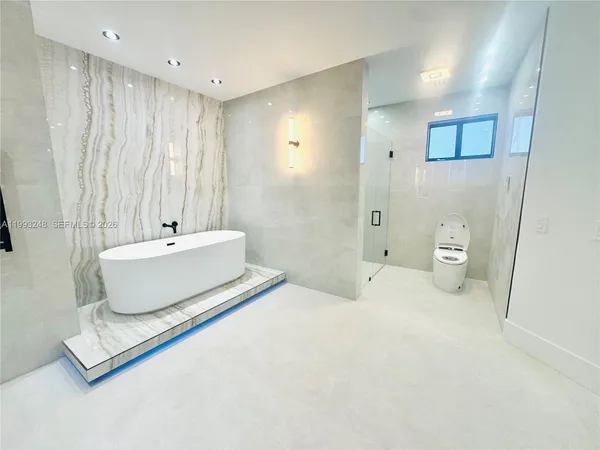 $1,750,000 | 19880 Southwest 134th Avenue, Miami, FL 33177