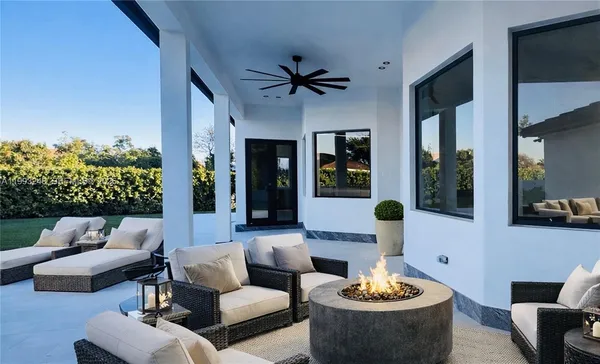 $1,725,000 | 19880 Southwest 134th Avenue, Miami, FL 33177