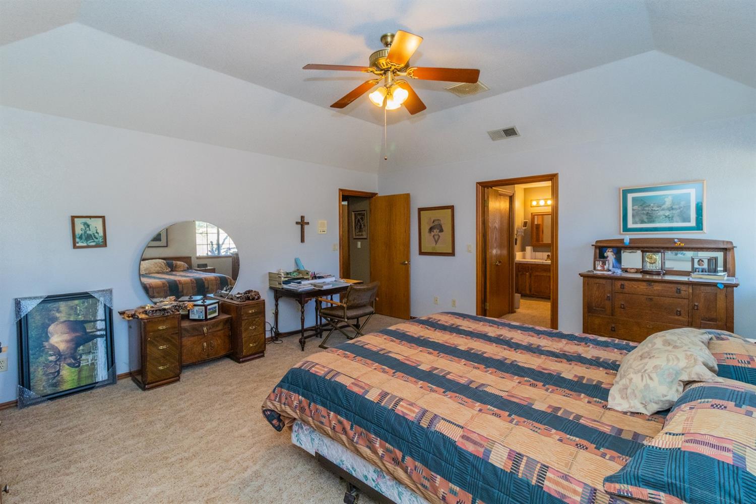 22754 Homestead Road Clovis, CA 93619 - Photo 17 of 23 Gallery Image 17