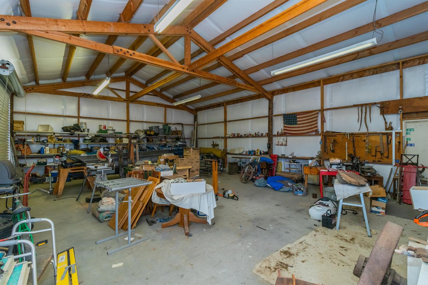 22754 Homestead Road Clovis, CA 93619 - Photo 4 of 23 Gallery Image 4