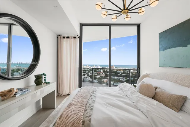 $60,000 | 500 Alton Road, Unit 2101/02, Miami Beach, FL 33139