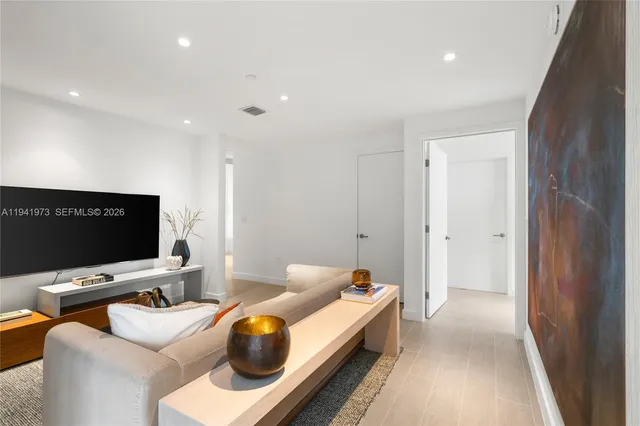 $60,000 | 500 Alton Road, Unit 2101/02, Miami Beach, FL 33139