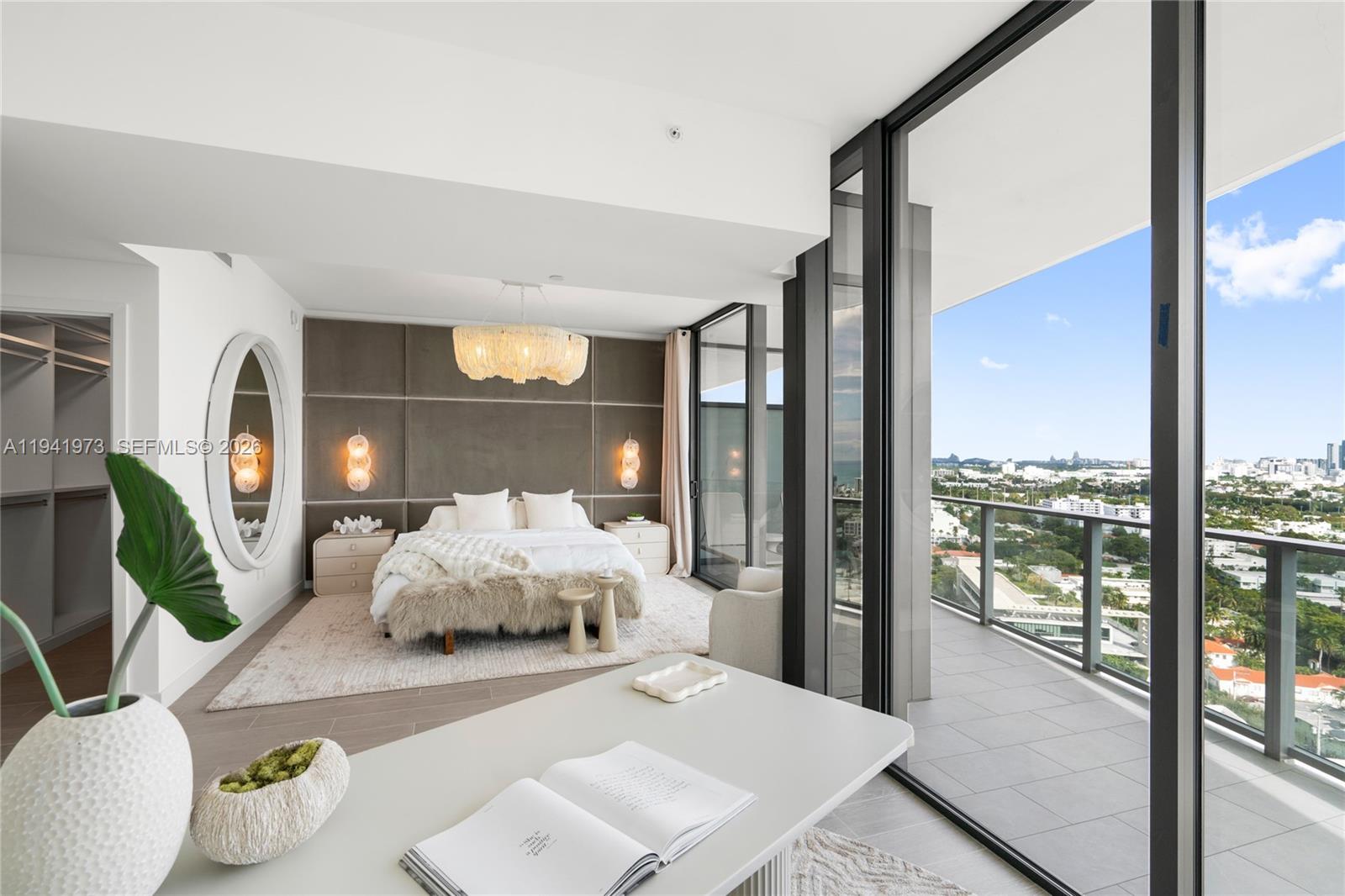 500 Alton Road, Unit 2101/02 Miami Beach, FL 33139 - Photo 27 of 98