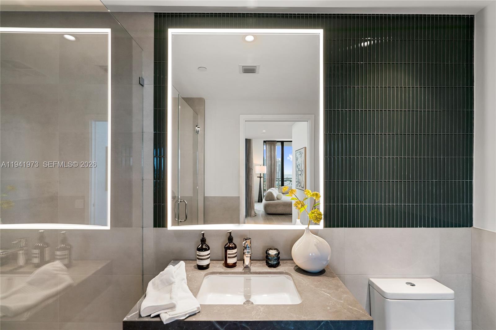 500 Alton Road, Unit 2101/02 Miami Beach, FL 33139 - Photo 39 of 98