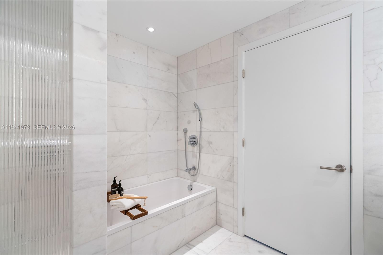 500 Alton Road, Unit 2101/02 Miami Beach, FL 33139 - Photo 60 of 98