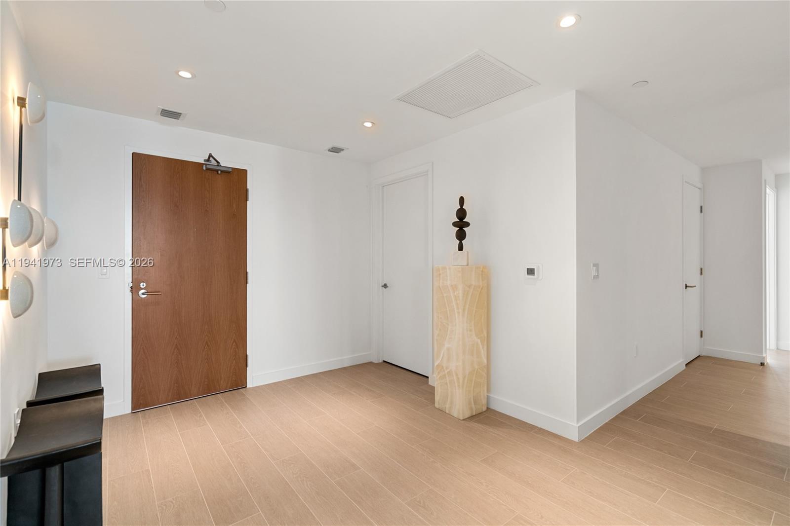 500 Alton Road, Unit 2101/02 Miami Beach, FL 33139 - Photo 75 of 98