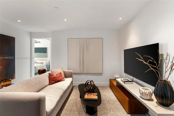 $60,000 | 500 Alton Road, Unit 2101/02, Miami Beach, FL 33139